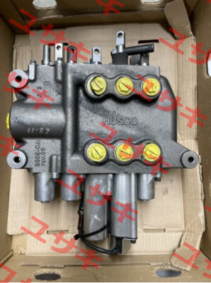 Husco Loader Control Valve AT196624 3 Function Valve 6600 Series E2   OEM Husco